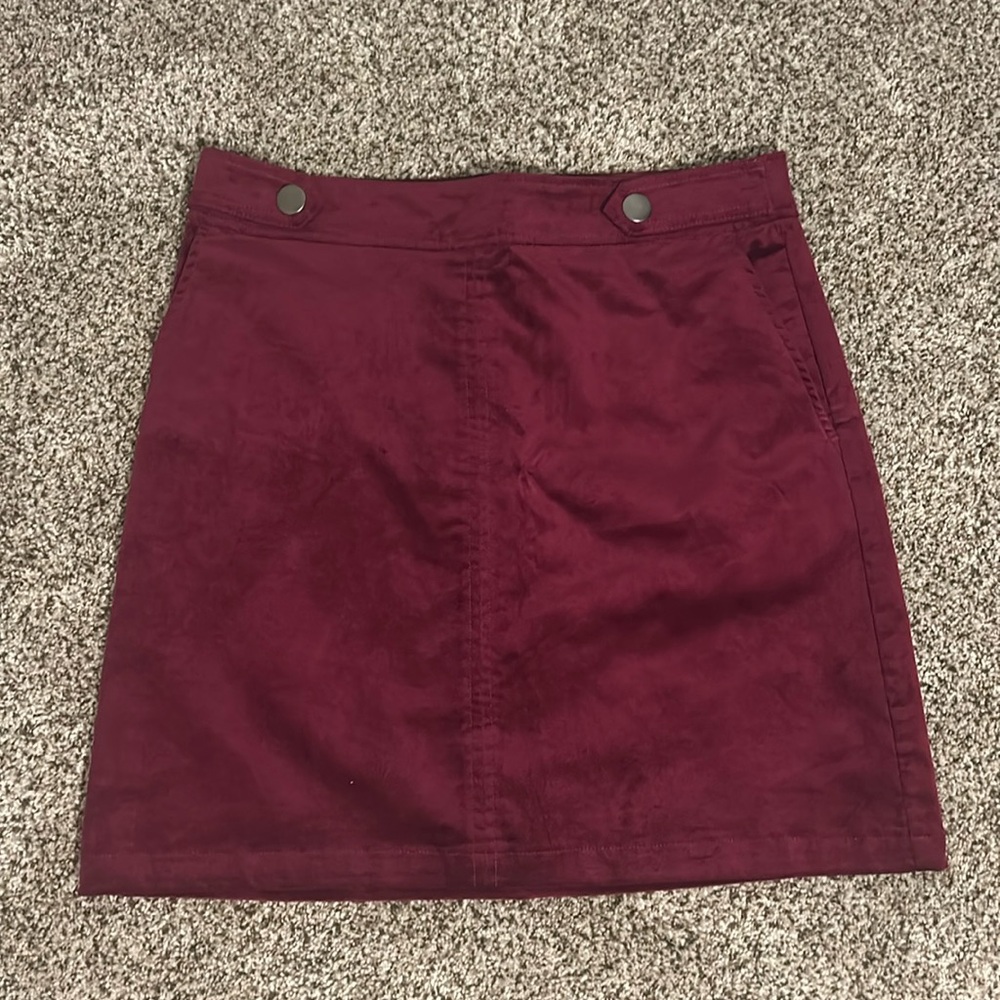 Women’s velvet skirt.